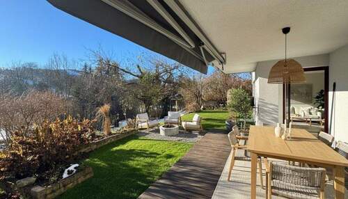 Terrasse mit Gartenanteil - 