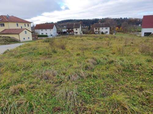 Neubaugebiet - 5 Zimmer Mehrfamilienhaus, Wohnhaus in Rottenburg