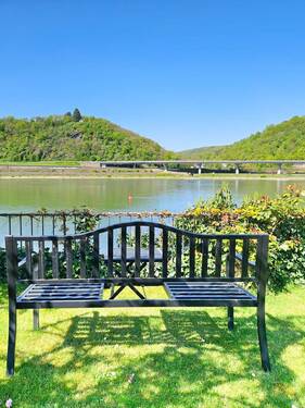 Rheinblick aus dem Garten - 