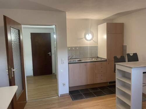 Küchenzeile - 1 Zimmer Etagenwohnung in Darmstadt