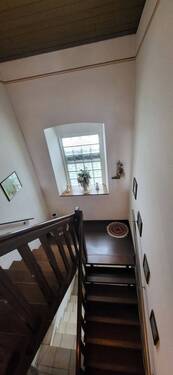 MASSIVE HOLZTREPPE VOM SCHREINERMEISTER GEFERTIGT - 