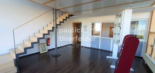 Empfang - Halle zum Kaufen in Weißenfels