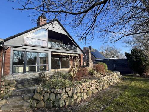 Hausansicht - Garten - Modernisiertes EinfamilienhausZweifamilienhaus in Stade-Wiepenkathen