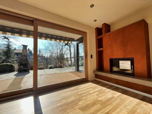 Kamin im Wohnzimmer - 