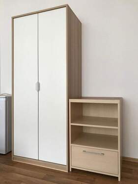 Kleiderschrank - Etagenwohnung mit 23,00 m² in Mannheim zur Miete