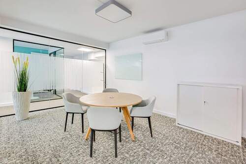 Property Image 1 - Großraumbüros für 10 Personen in Regus Bismarckstraße