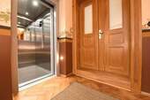 Lift - 