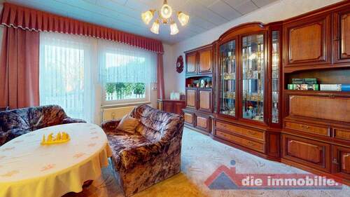 Wohnzimmer mit Blick ins Grüne - 