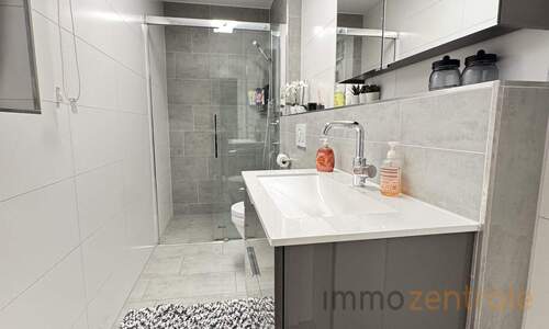 43F3FFCE-0951-4F74-A4BE-A143DC8CD9B8_1_201_a - 