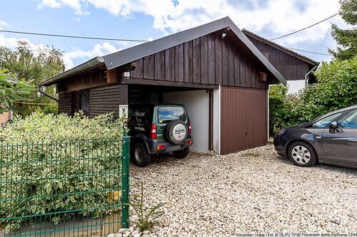 Garage und Carport - 