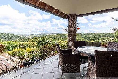 Sonnenterrasse mit Ausblick - 