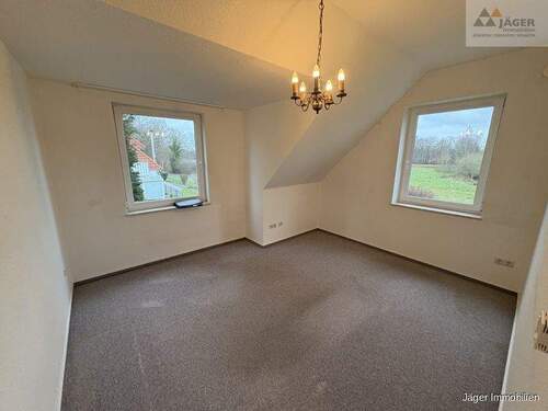 großes Schlafzimmer - 3 Zimmer Etagenwohnung zur Miete in Ganderkesee