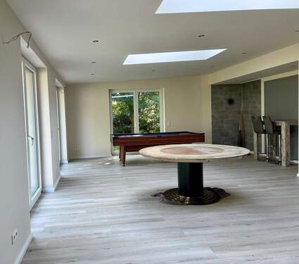 PHOTO-2025-12-16-04-33-06 11.jpg - 