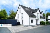 Hausansicht - 5 Zimmer Doppelhaushälfte zum Kaufen in Nürnberg