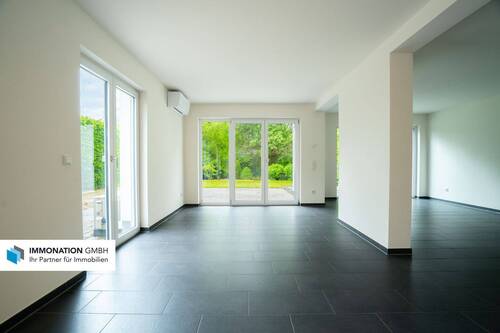 Wohnzimmer - 5 Zimmer Doppelhaushälfte in Nürnberg