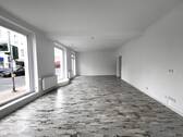 Gewerbefläche straßenseitig - 
