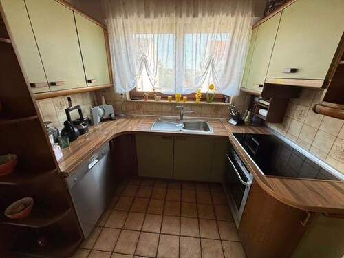 Küche - 5 Zimmer Einfamilienhaus in Schwaikheim
