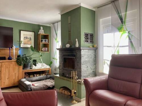 Wohnzimmer+Kamin - Einfamilienhaus mit 125,00 m² in Erfurt zum Kaufen