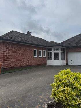 Eingangsbereich - Bungalow mit 174,00 m&sup2; in Stuhr zum Kaufen