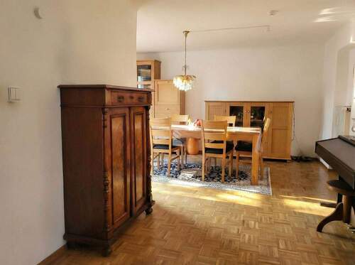 Bild 11 - 9 Zimmer Doppelhaushälfte in Saarbrücken