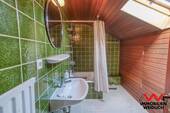 Bad im Dachgeschoss - 