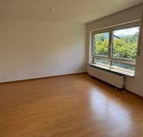 Attraktive 2-Zimmerwohnung - 925,00 EUR Kaltmiete, ca.  84,00 m² Wohnfläche in Kassel (PLZ: 34128) Harleshausen