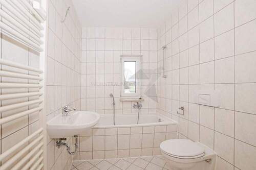 Tageslichtbad - Etagenwohnung mit 45,00 m&sup2; in Zwickau zur Miete