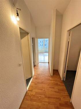 Diele - Etagenwohnung mit 38,40 m&sup2; in Berlin zum Kaufen