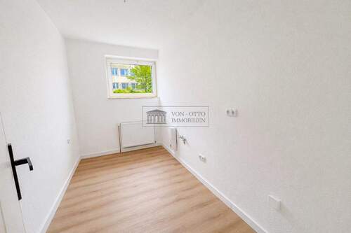 Küche mit Blick ins Grüne - 