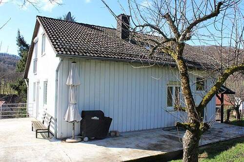 Seitenansicht.JPG - Einfamilienhaus mit 171,00 m&sup2; in Wald-Michelbach zum Kaufen