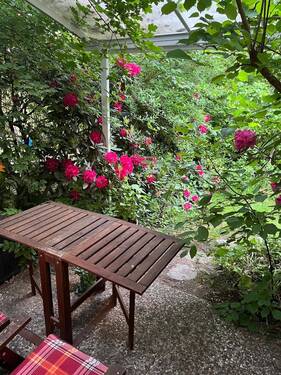 Frühstücksterrasse - 4 Zimmer Bungalow zum Kaufen in Hamburg