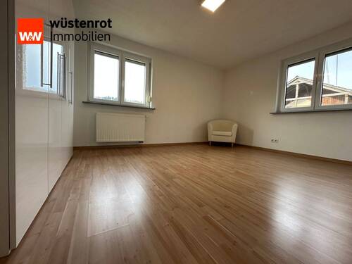 Schlafzimmer im OG - 