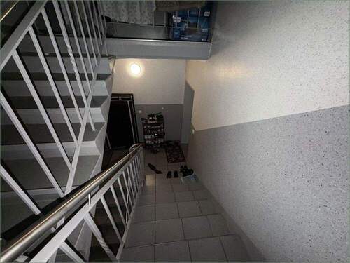 Treppenhaus - Etagenwohnung mit 89,00 m&sup2; in Hildesheim zum Kaufen