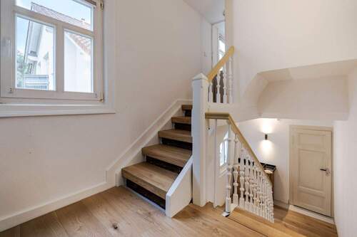 Aufgang zum Dachgeschoss - 