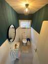 separates WC.jpg - 