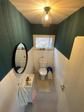 separates WC.jpg - 