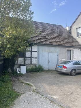 Haus Hinten.jpg - 1 Zimmer Mehrfamilienhaus, Wohnhaus in Borgholzhausen