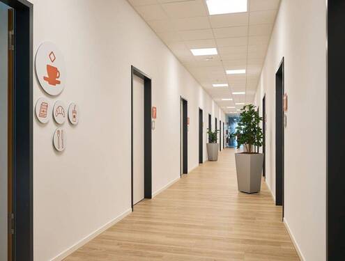 Flur 1 - Büro zur Miete in Heiligenhaus