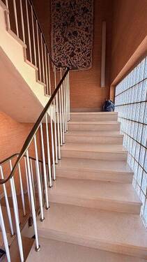 Treppe ins Dachgeschoss - 