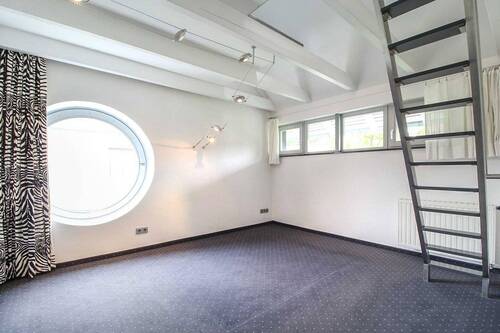 Schlafzimmer_1.OG - 