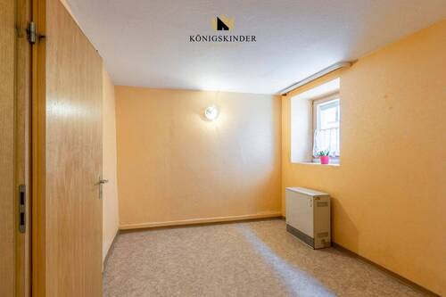 Schlafzimmer/Gästezimmer- Vielfältig nutzbar – als Kinderzimmer, Büro oder Gästezimmer geeignet - 