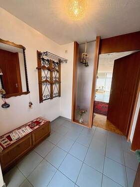 Eingangsbereich - 5 Zimmer Reihenmittelhaus in Hechingen