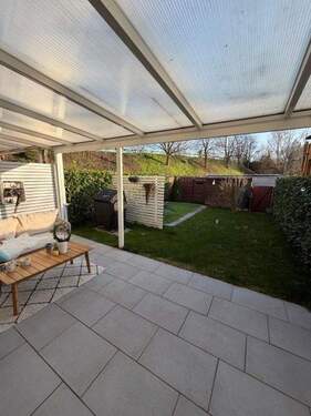 Blick vom Haus in den Garten - 