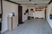 Garage mit Wallbox - 
