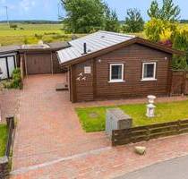 Gepflegtes Ferienhaus in unmittelbarer Eidernähe in HennstedtHorst