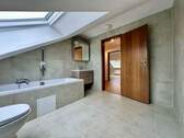 Badezimmer - 2 Zimmer Etagenwohnung in Weiden