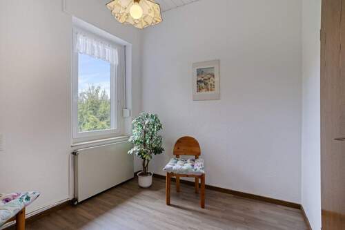 28 Arbeitszimmer - 