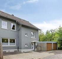Altbaucharme im Grünen: Großzügiges Haus am Waldrand mit Doppelgarage - Herne Herne-Süd