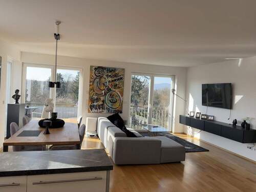 Wohnraum - Etagenwohnung mit 86,30 m&sup2; in Frankfurt zum Kaufen