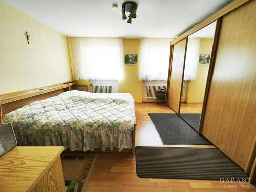 Schlafzimmer - 4 Zimmer Etagenwohnung in Herrenberg